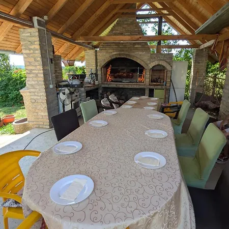 Restart Semesterbostad *